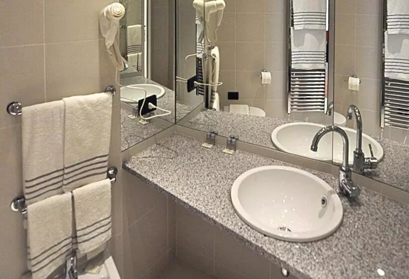 Bb Hotels Aparthotel Isola