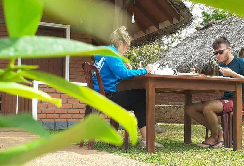 مبيت وإفطار Sigiriya Nature Resort