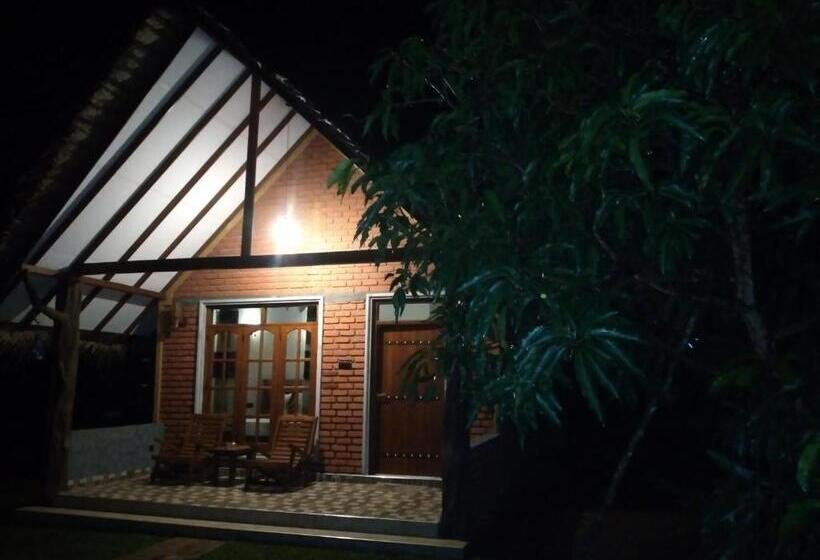 مبيت وإفطار Sigiriya Nature Resort