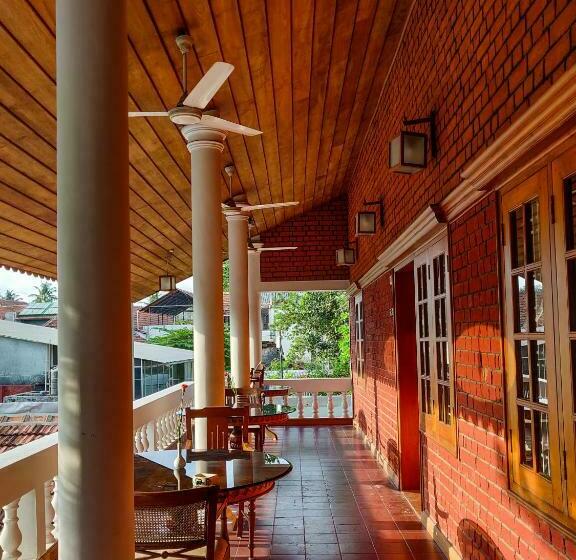 Hotel Dutch Bungalow