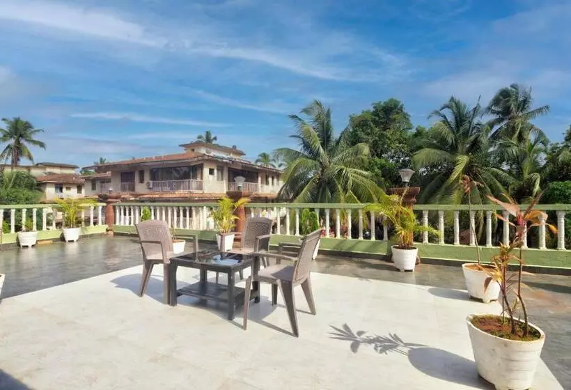 ホテル Swaaraj Stay At Goa