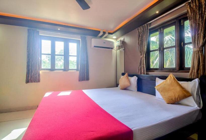 בית מלון כפרי Swaaraj Stay At Goa