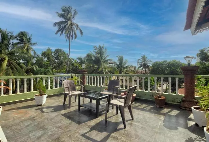ホテル Swaaraj Stay At Goa