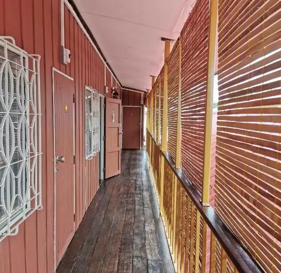 Majatalo Chanida Home