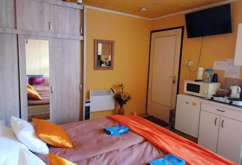 پانسیون Kertész Vendégház