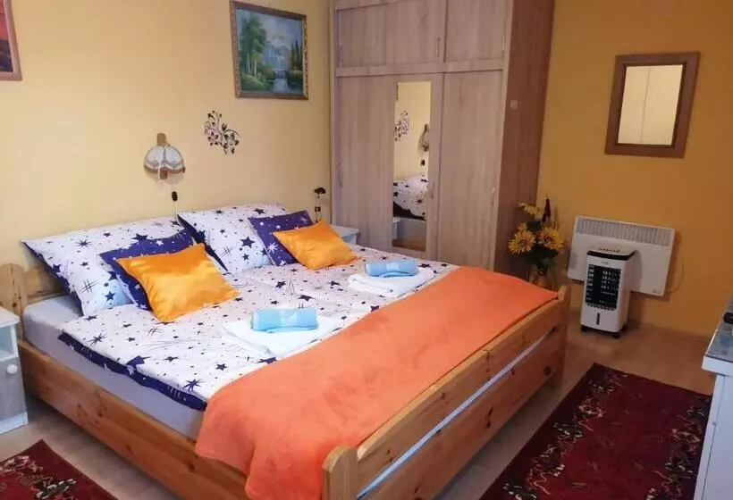 پانسیون Kertész Vendégház