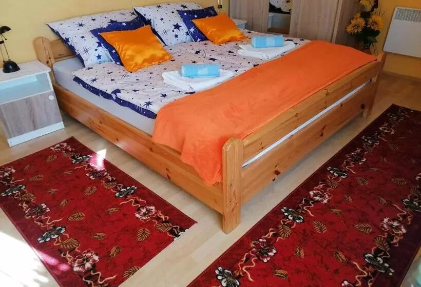 پانسیون Kertész Vendégház