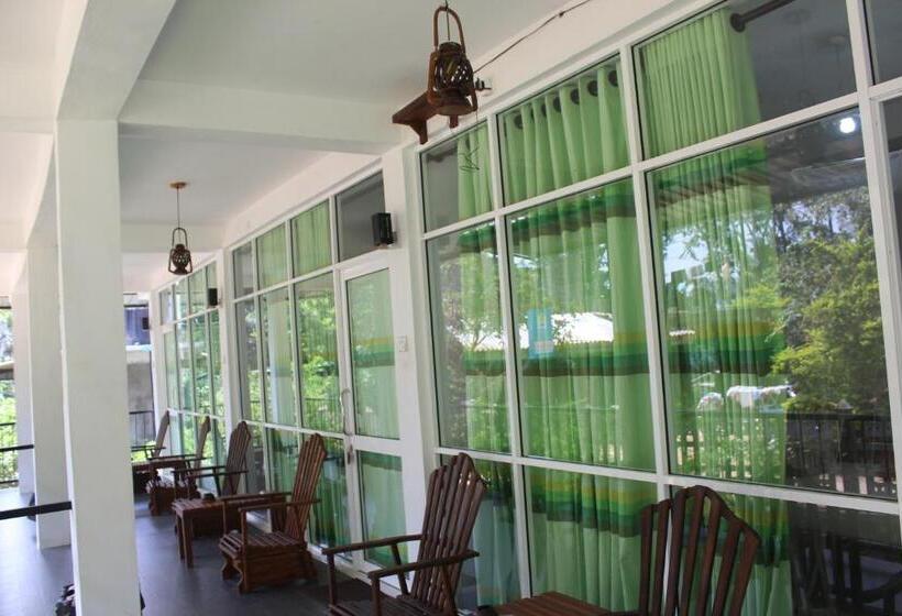 Pensionat Mount Breeze Ella