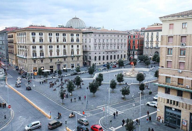 پانسیون Municipio Luxury Suite