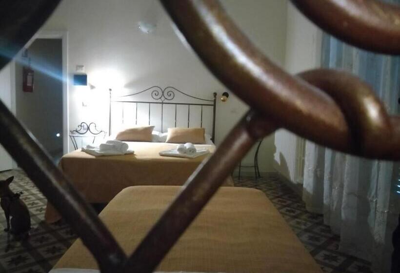 פנסיון Pietre E Sassi