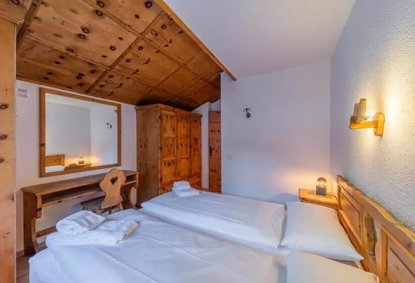 Chesa Silva Silvaplana