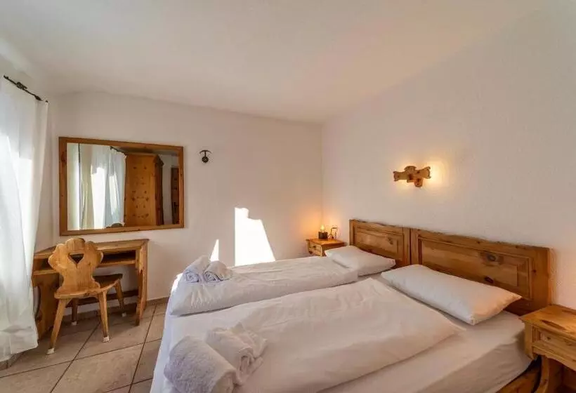 Chesa Silva Silvaplana