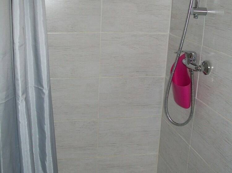 ホテル Au Charme Du Levat