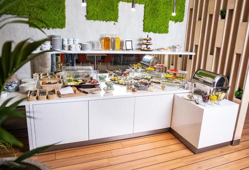 هتل Bażantowo Sport