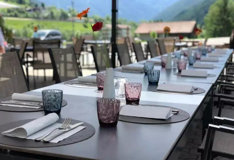 Отель Bergkristall