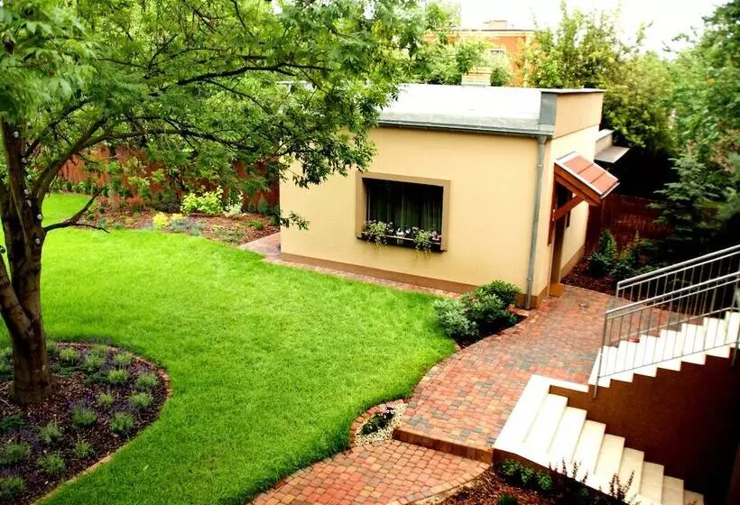 Hotelli City Center House Elephant