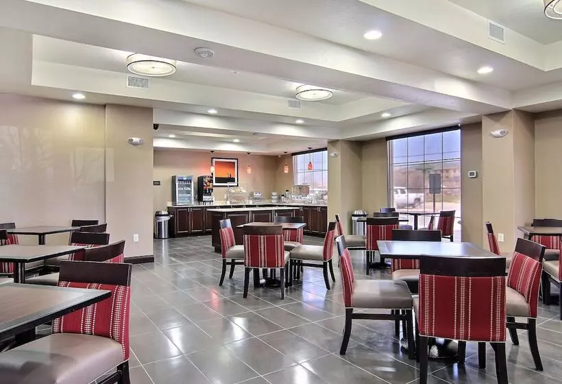Hotelli Comfort Inn Midland South I20