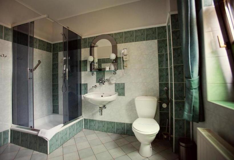 酒店 Kompleks Dąbrówka