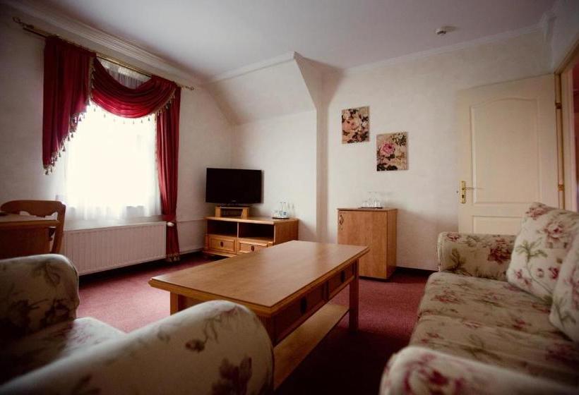 酒店 Kompleks Dąbrówka