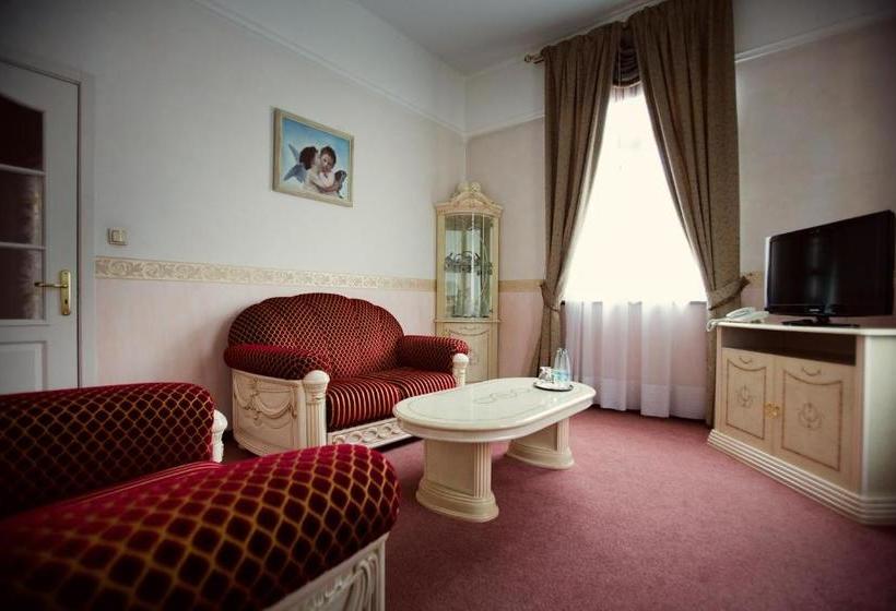 酒店 Kompleks Dąbrówka