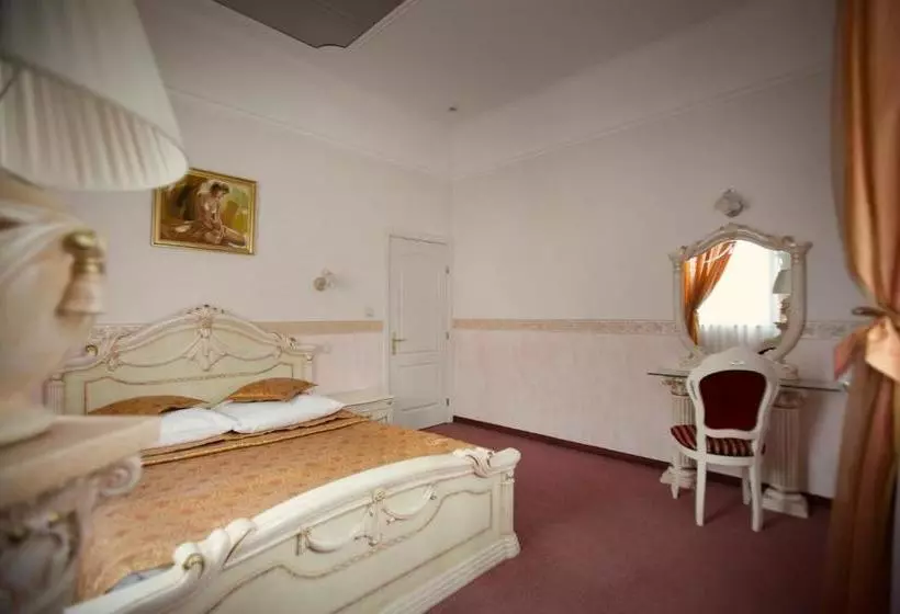 호텔 Kompleks Dąbrówka