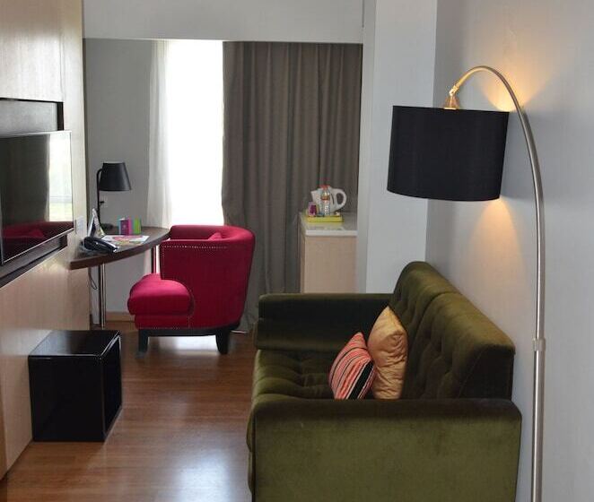 فندق Ibis Styles Jakarta Airport