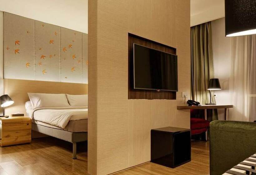 فندق Ibis Styles Jakarta Airport