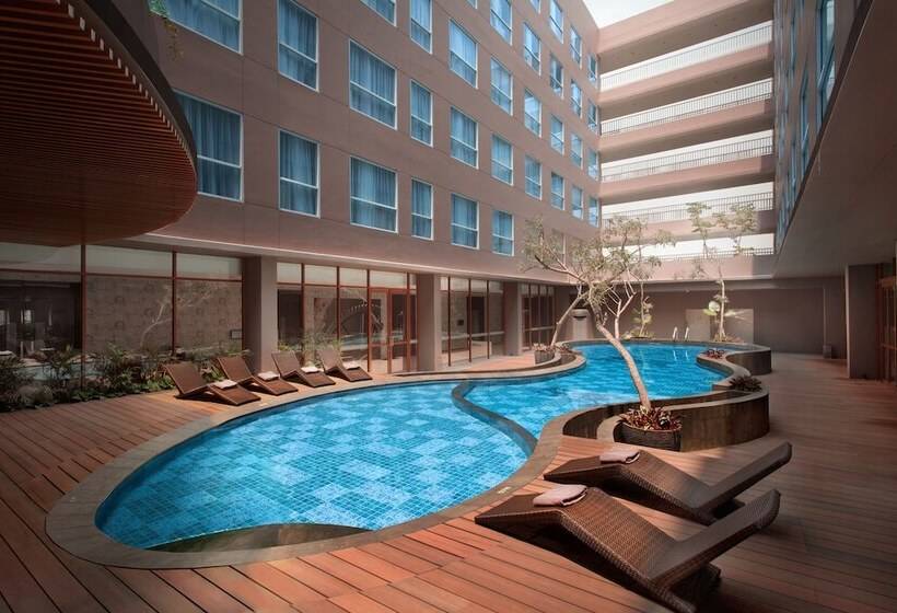 فندق Ibis Styles Jakarta Airport