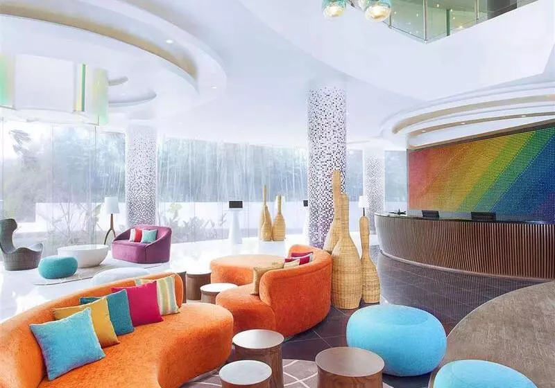 בית מלון כפרי Ibis Styles Jakarta Airport