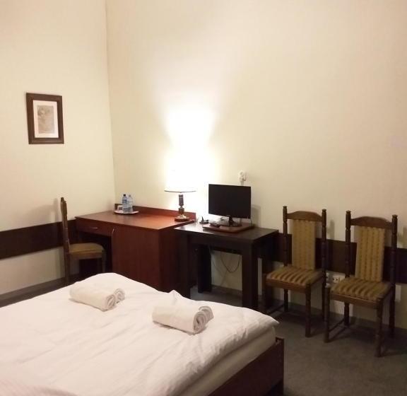 בית מלון כפרי Willa Miłosna