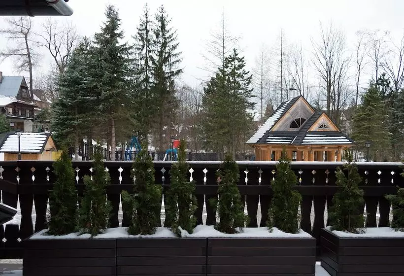 Hotelli Pensjonat Jastrzębia Turnia