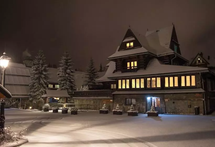 Hotelli Pensjonat Jastrzębia Turnia