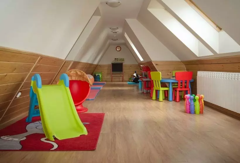 Hotelli Pensjonat Jastrzębia Turnia