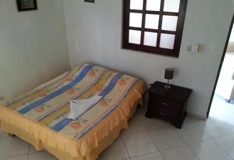 هتل Playa Chiquita
