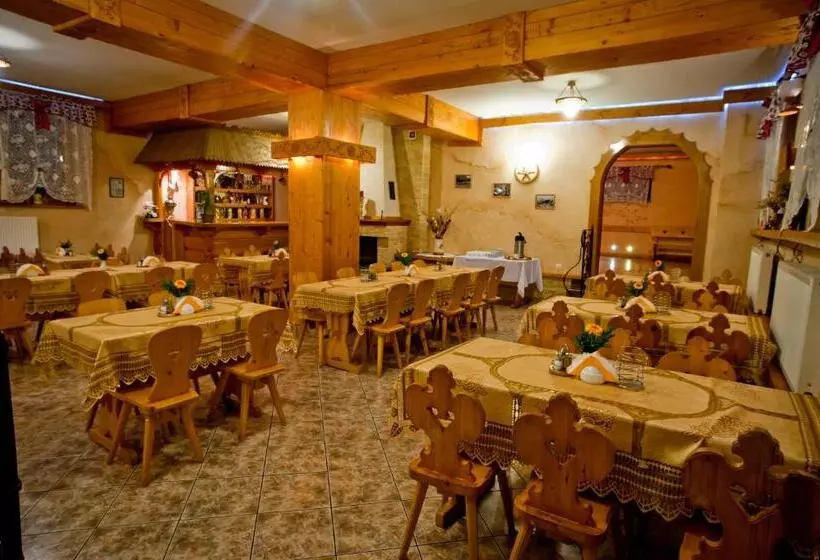 Отель Pokoje Gościnne Góraleczka