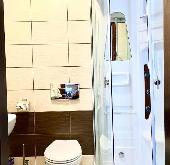 호텔 Pensjonat Przy Zamku