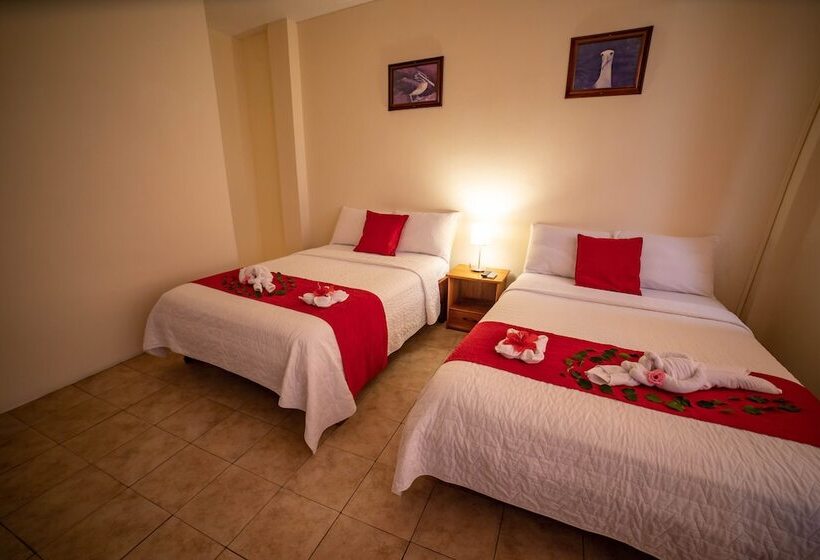 בית מלון כפרי Red Booby