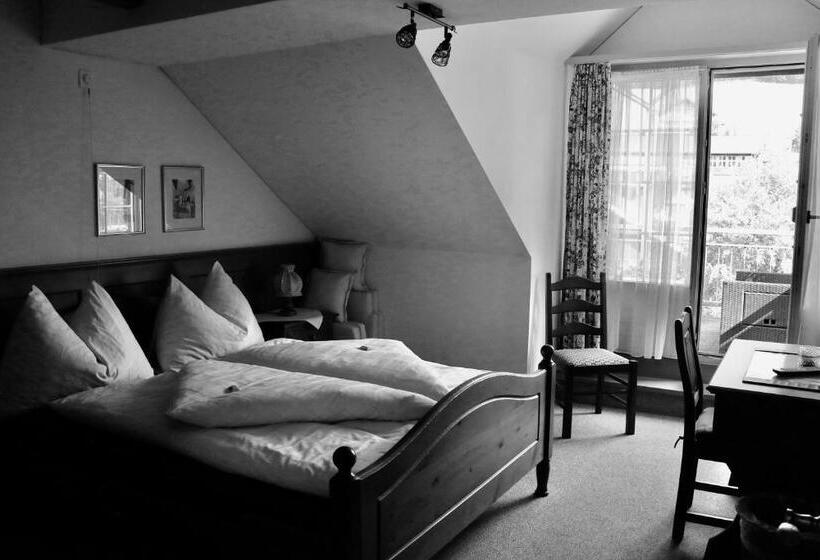 فندق Restaurant Rössli