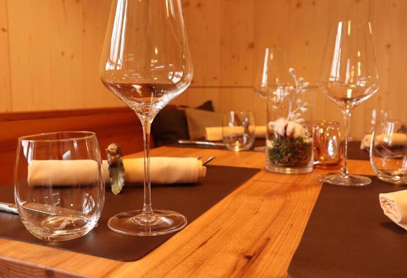 فندق Restaurant Rössli