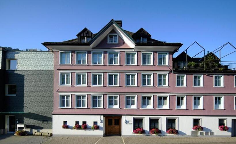 فندق Restaurant Rössli