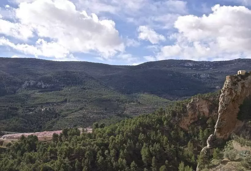 Сельский отель Eco Hotel Con Encanto Masía La Mota B&b