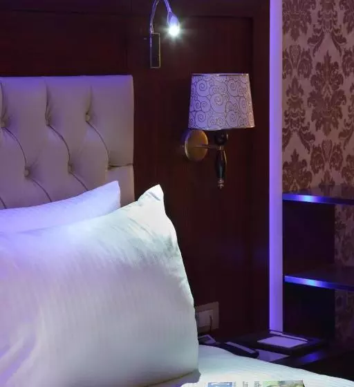 هتل Senbayrak City