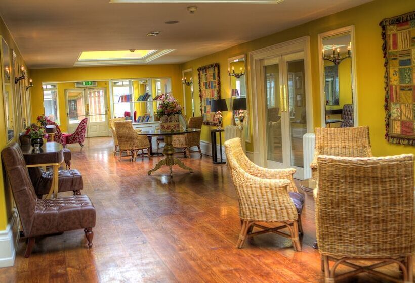 酒店 The Lodge At Ashford Castle