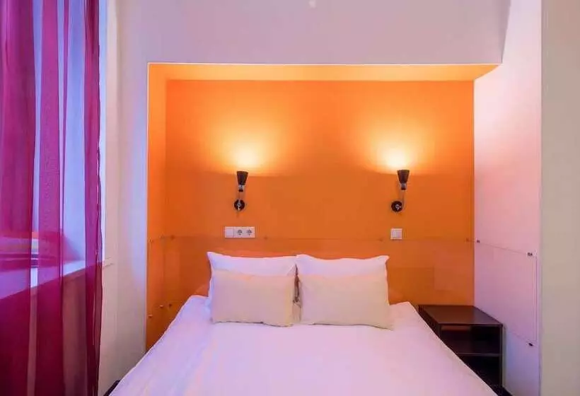 בית מלון כפרי Travelto Kazanskiy 43