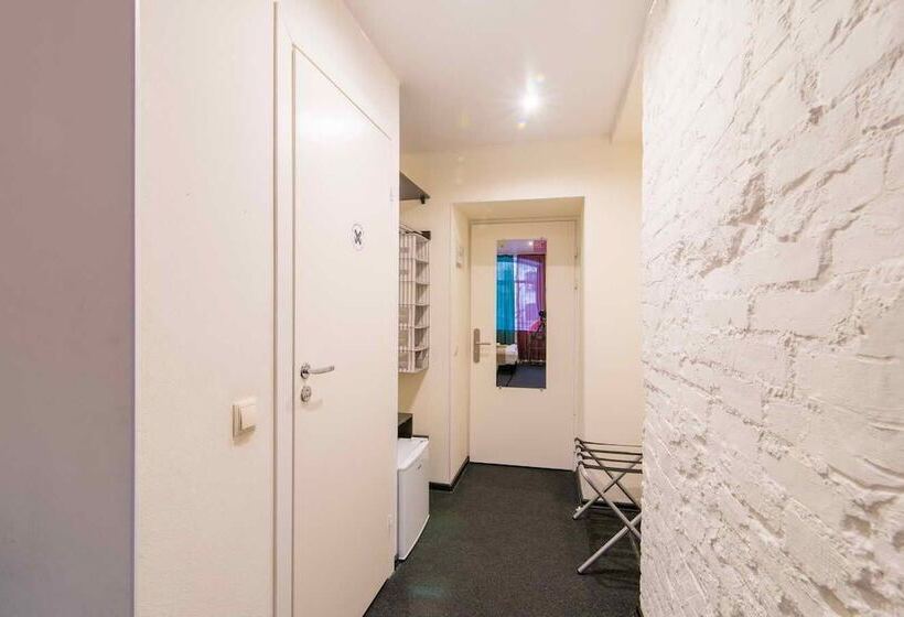 בית מלון כפרי Travelto Kazanskiy 43