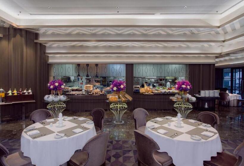 فندق U Sathorn Bangkok