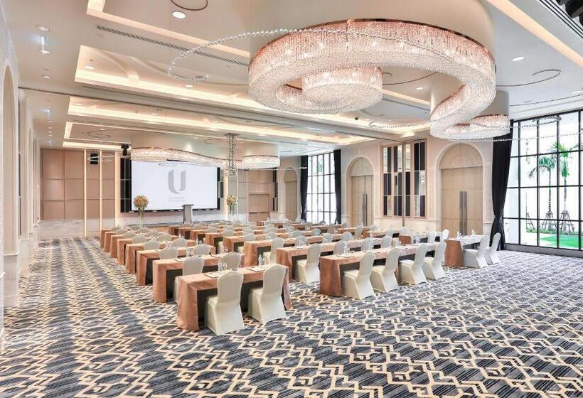 فندق U Sathorn Bangkok