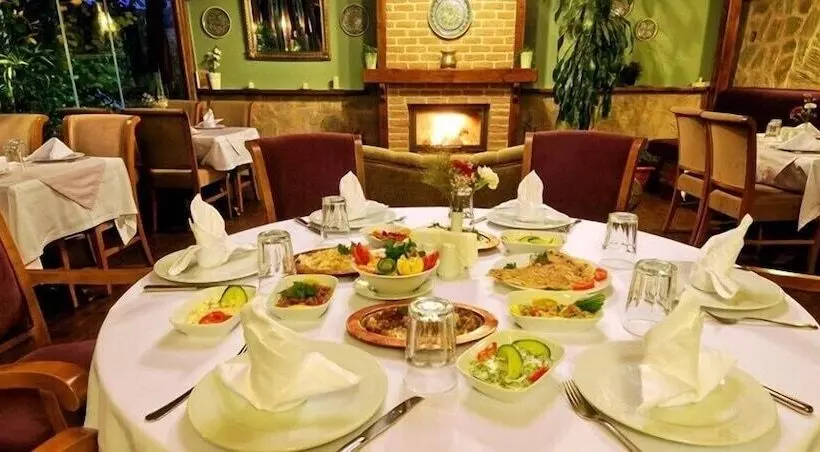 هتل Ugurlu Konaklari