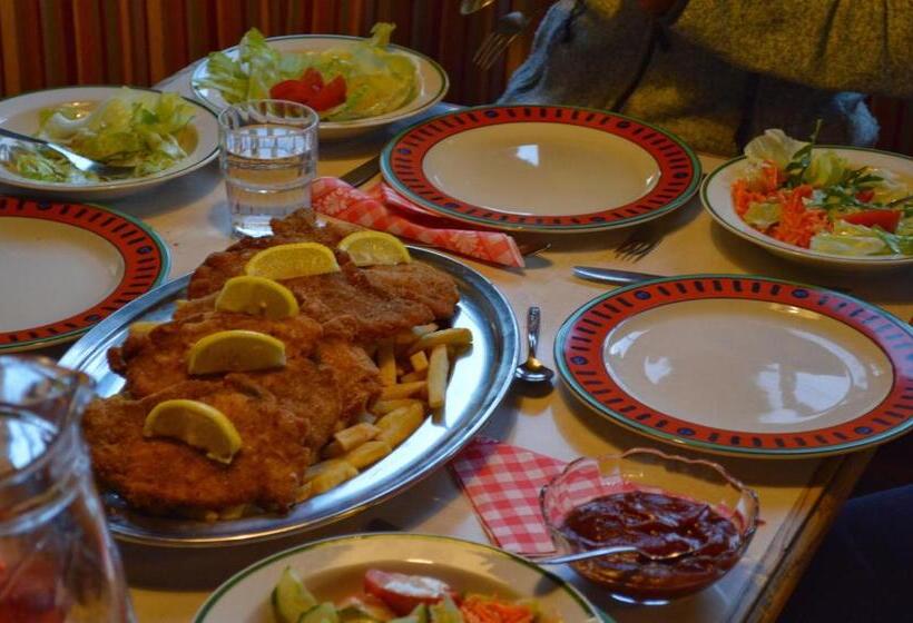 Jugendhotel Angerhof