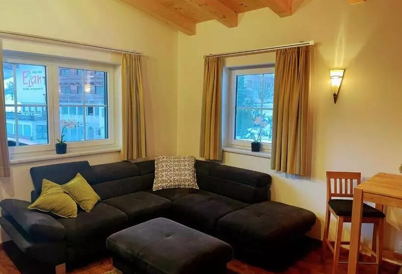 Jugendhotel Angerhof